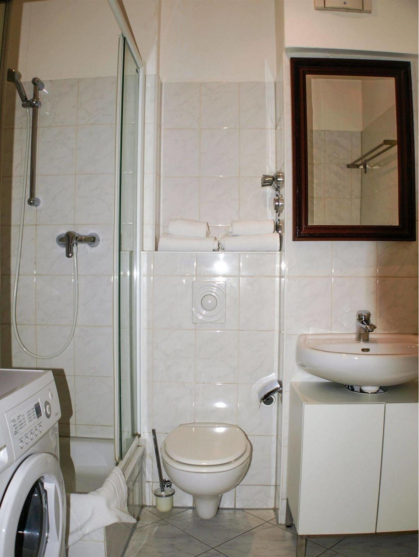 Midi Inn Parkhotel Mitte Βερολίνο Εξωτερικό φωτογραφία